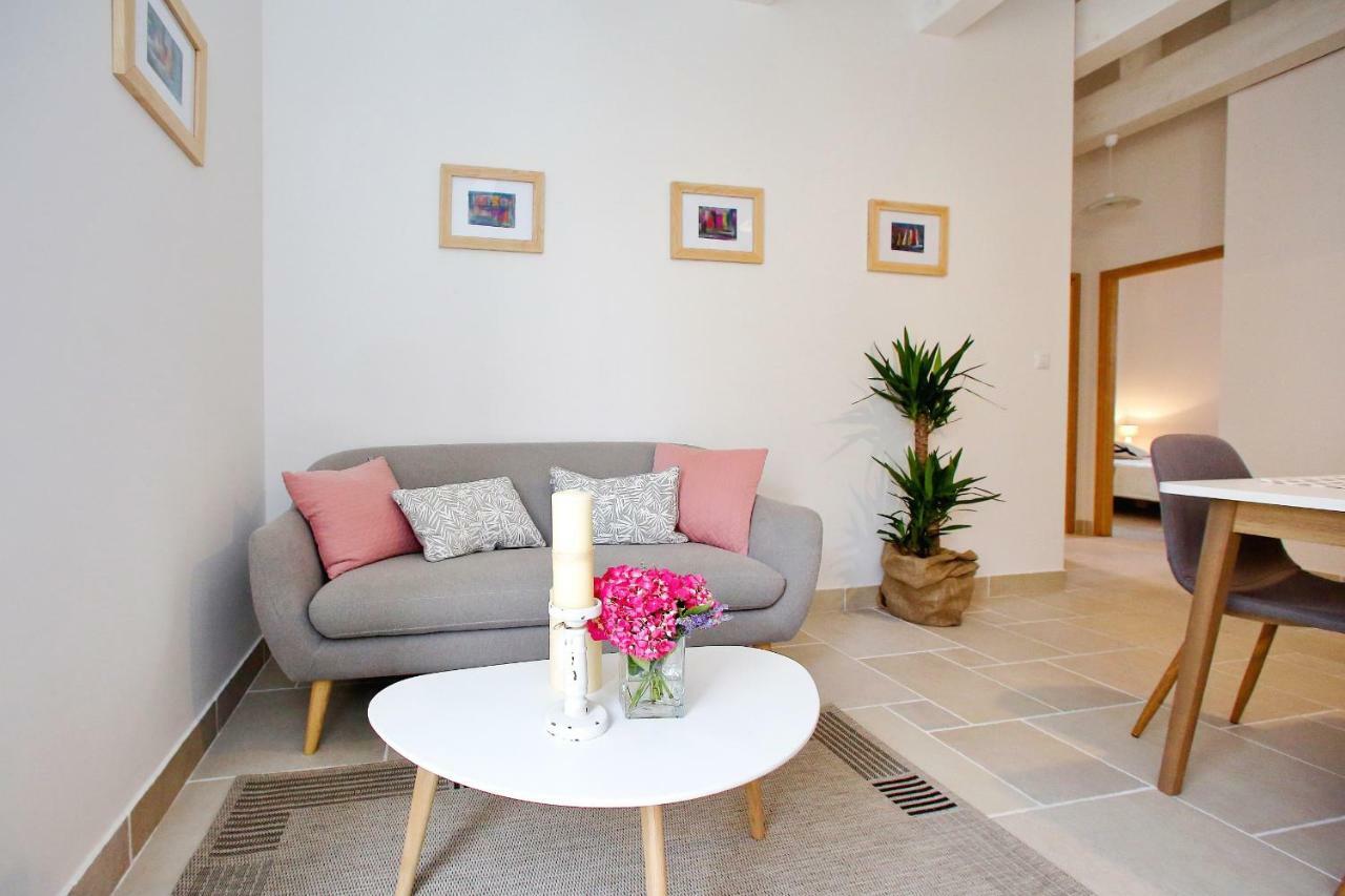 Apartments Rita ザダル エクステリア 写真