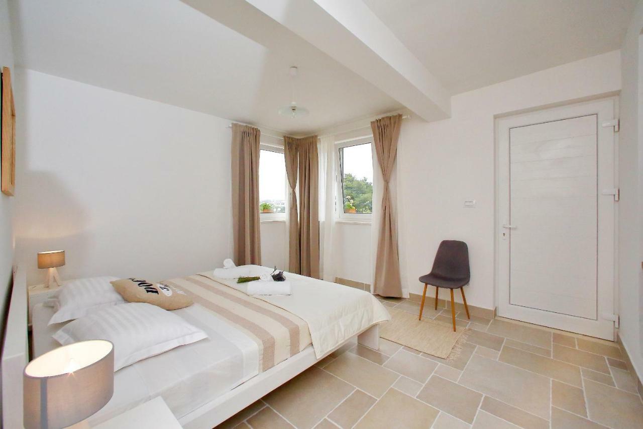 Apartments Rita ザダル エクステリア 写真